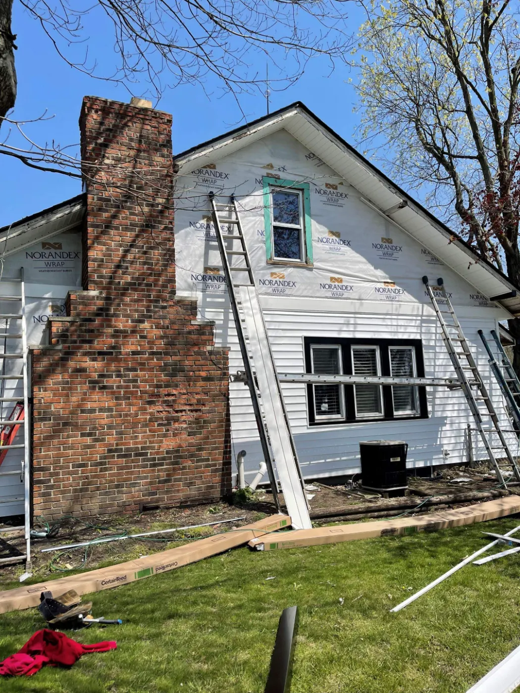 Siding installation documented in New Augusta